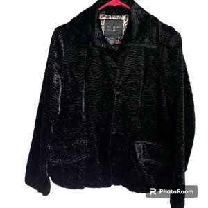 Tally Ho Outwear  Faux Fur Jacket with Animal Print Lining Size M